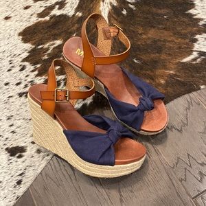 MIA Lorryann Rope Knotted Wedge in Navy Blue